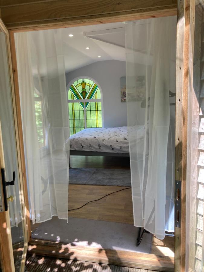 Honey Bee Cabin Llandysul المظهر الخارجي الصورة